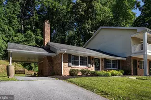 907 Rhue Haus Ln, Hummelstown, PA 17036 - Photo 11