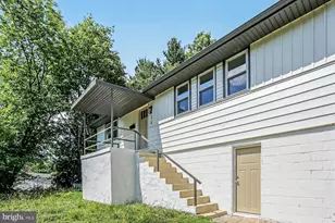 230 S 4th St, Steelton, PA 17113 - Photo 1