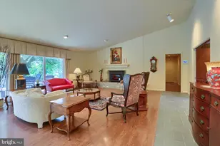 4225 Orchard Hill Rd, Harrisburg, PA 17110 - Photo 5
