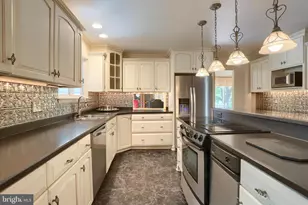 4225 Orchard Hill Rd, Harrisburg, PA 17110 - Photo 15