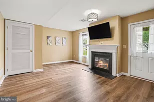 156 Mapleton Blvd, Harrisburg, PA 17112 - Photo 9