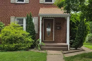 317 Elm Ct, Middletown, PA 17057 - Photo 1