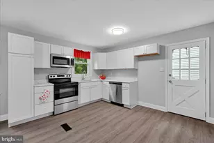 3947 Elmerton Ave, Harrisburg, PA 17109 - Photo 9