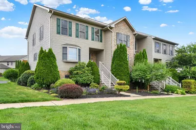 925 Woodridge Drive, Middletown, PA 17057 - Photo 3