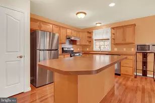 925 Woodridge Dr, Middletown, PA 17057 - Photo 15