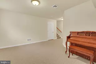 925 Woodridge Dr, Middletown, PA 17057 - Photo 29