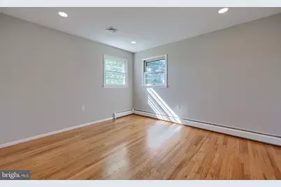 8 Heathglen Road, Middletown, PA 17057 - Photo 17