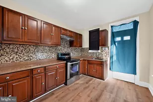 652 Emerald St, Harrisburg, PA 17110 - Photo 7