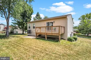 7808 Dewey Dr, Harrisburg, PA 17112 - Photo 27