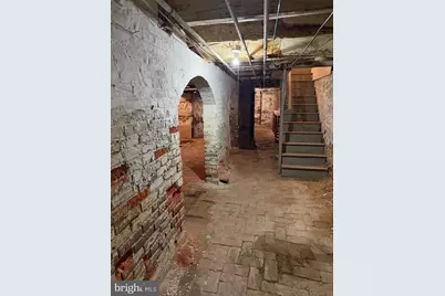 105 Washington Street, Harrisburg, PA 17104 - Photo 17