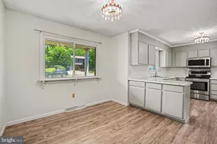469 Hoffman Dr, Harrisburg, PA 17111 - Photo 5