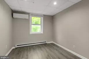 123 W Main St, Hershey, PA 17033 - Photo 11