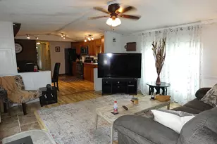 36 Dallas Dr, Grantville, PA 17028 - Photo 3
