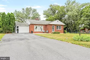 5016 Irene Dr, Harrisburg, PA 17112 - Photo 5