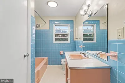 442 W Caracas Avenue, Hershey, PA 17033 - Photo 13