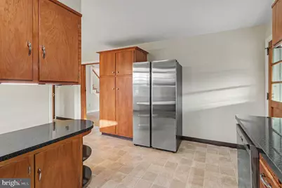 442 W Caracas Avenue, Hershey, PA 17033 - Photo 9