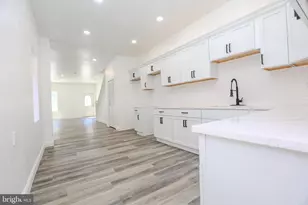 1642 Market St, Harrisburg, PA 17103 - Photo 13