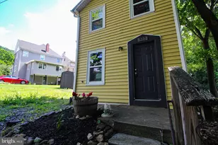 312 Plane St, Lykens, PA 17048 - Photo 3