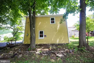 312 Plane St, Lykens, PA 17048 - Photo 5