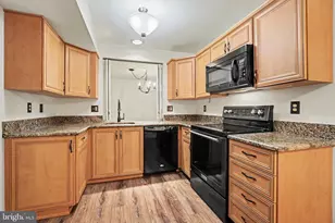 515 Roslaire Dr, Hummelstown, PA 17036 - Photo 11