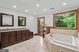322 Olde Meadow Ln, Hershey, PA 17033 - Photo 27