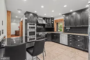 322 Olde Meadow Ln, Hershey, PA 17033 - Photo 15