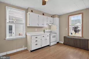 533 S 2nd St, Lykens, PA 17048 - Photo 13