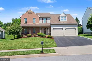 162 Jacobs Creek Dr, Hershey, PA 17033 - Photo 1