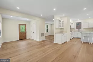252 E Areba Ave, Hershey, PA 17033 - Photo 5