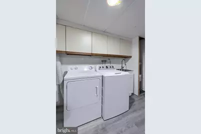 443 W Caracas Avenue W, Hershey, PA 17033 - Photo 33
