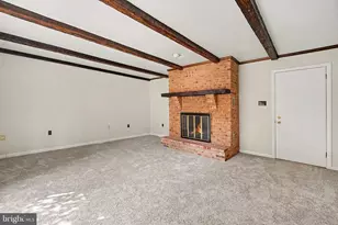3818 Burton Ln, Harrisburg, PA 17110 - Photo 15