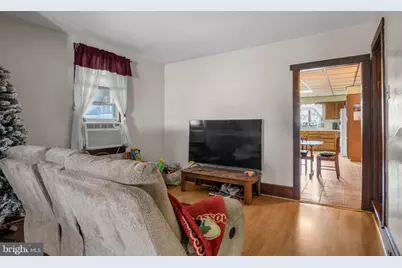 404 Julian Street, Williamstown, PA 17098 - Photo 9