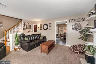 3612 Schoolhouse Ln, Harrisburg, PA 17109 - Photo 5