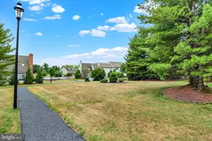 2820 Oakwood Dr, Harrisburg, PA 17110 - Photo 27