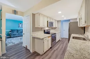 2631 Cranberry Cir, Harrisburg, PA 17110 - Photo 13