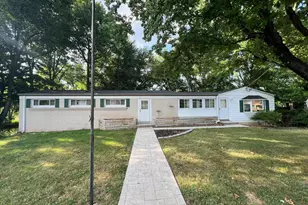 5136 Sunset Dr, Harrisburg, PA 17112 - Photo 3
