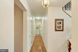 215 Brookridge Ct, Harrisburg, PA 17112 - Photo 15