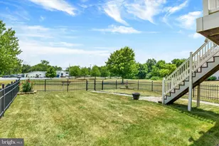 215 Brookridge Ct, Harrisburg, PA 17112 - Photo 3