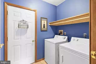 1771 Lamplight Cir, Middletown, PA 17057 - Photo 19