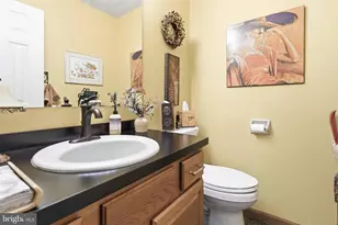 1771 Lamplight Cir, Middletown, PA 17057 - Photo 15