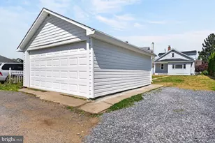 416 E Derry Rd, Hershey, PA 17033 - Photo 35