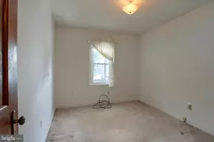 221 S 30th St, Harrisburg, PA 17103 - Photo 15