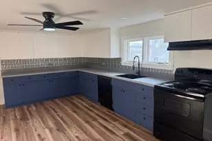 357 W Broad St, Williamstown, PA 17098 - Photo 19