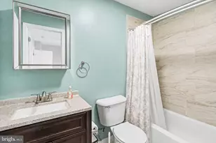 222 Emerald St, Harrisburg, PA 17110 - Photo 29