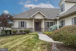 1131 Cord Dr, Hummelstown, PA 17036 - Photo 3