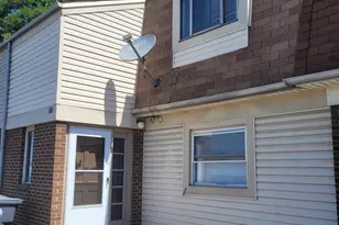 707 St Marys Dr, Steelton, PA 17113 - Photo 3