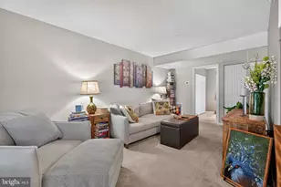409 Park View Dr, Harrisburg, PA 17110 - Photo 5