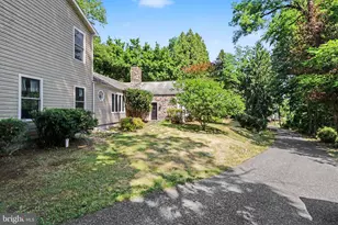 2415 Paxton Church Rd, Harrisburg, PA 17110 - Photo 3