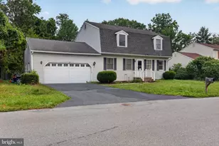 5570 Merivale Ct, Harrisburg, PA 17112 - Photo 3