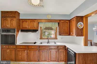 6630 Lehigh, Harrisburg, PA 17111 - Photo 9